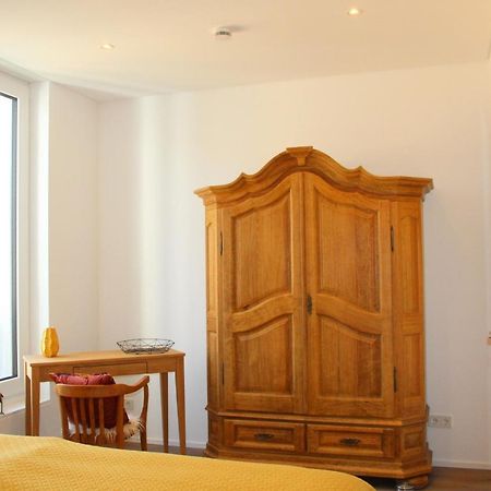 Mosel-Loggia - Luxusapartment -Terrass - Klimaanlage Трабен-Трарбах Екстер'єр фото